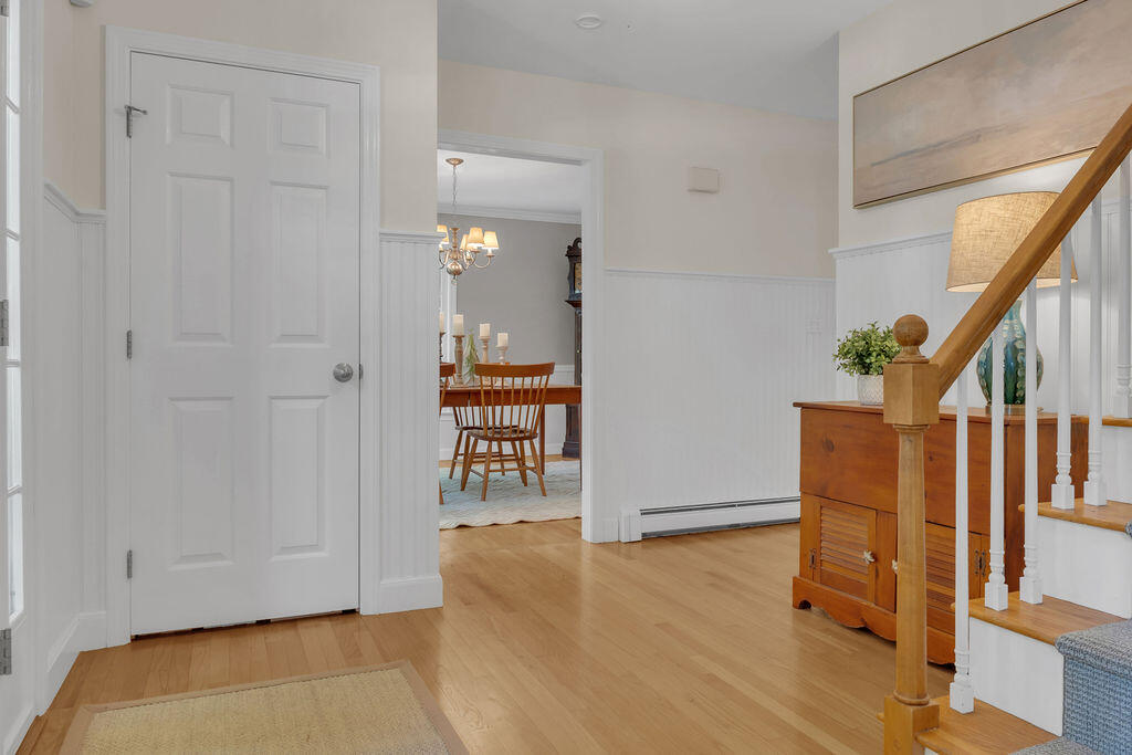 162 Oakwood Drive Yarmouth ME 04096