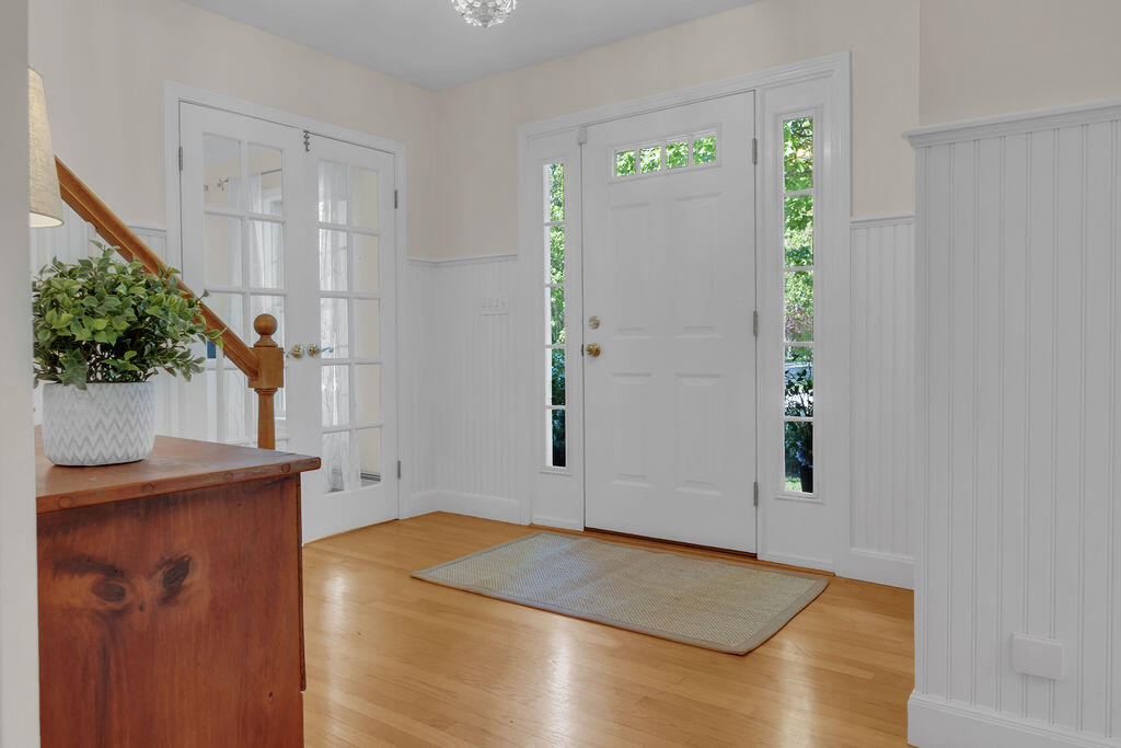 162 Oakwood Drive Yarmouth ME 04096