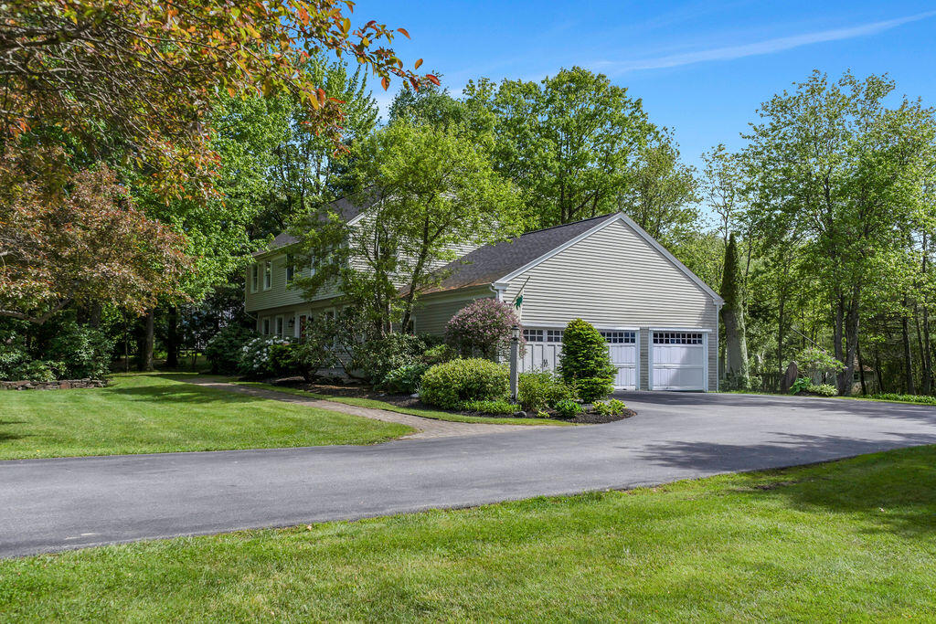 162 Oakwood Drive Yarmouth ME 04096