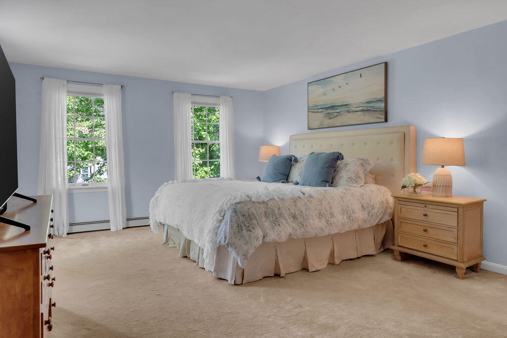 162 Oakwood Drive Yarmouth ME 04096