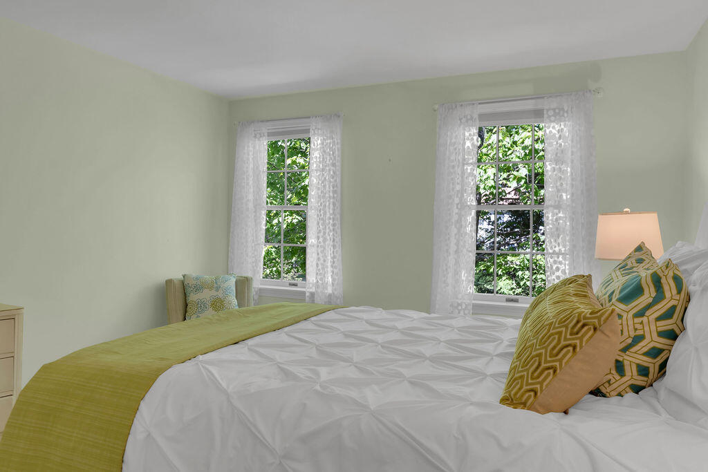 162 Oakwood Drive Yarmouth ME 04096