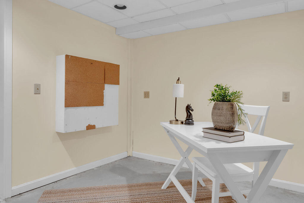 162 Oakwood Drive Yarmouth ME 04096