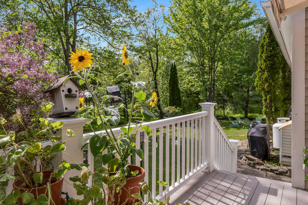 162 Oakwood Drive Yarmouth ME 04096