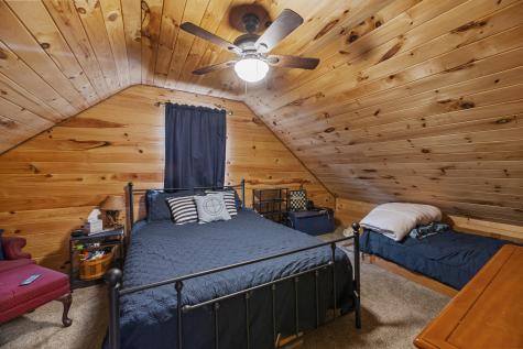 29 Cobb Cove Lincoln ME 04457