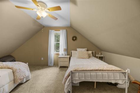 29 Cobb Cove Lincoln ME 04457