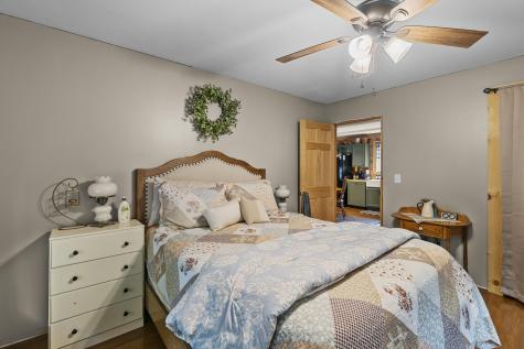 29 Cobb Cove Lincoln ME 04457