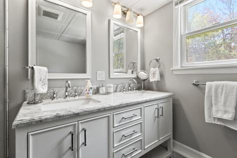 169 Bayview Street Yarmouth ME 04096