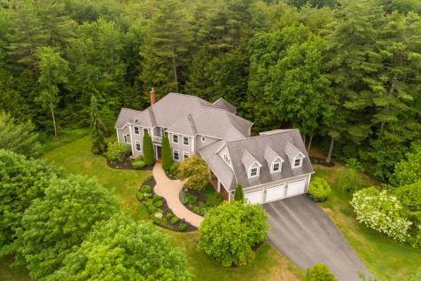 77 Woodlands Drive Falmouth ME 04105