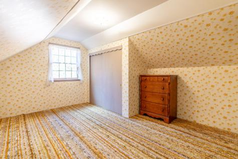 264 Day Mountain Road Temple ME 04984