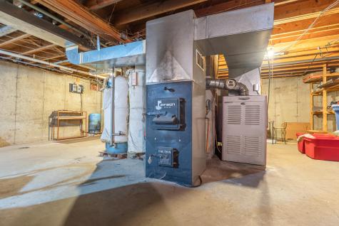 264 Day Mountain Road Temple ME 04984