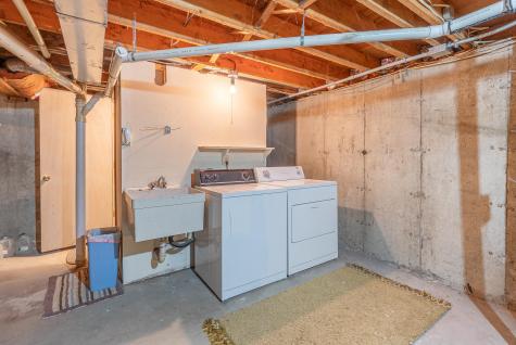 264 Day Mountain Road Temple ME 04984