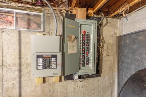 264 Day Mountain Road Temple ME 04984