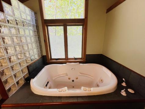 90 N Sedgwick Road Sedgwick ME 04676