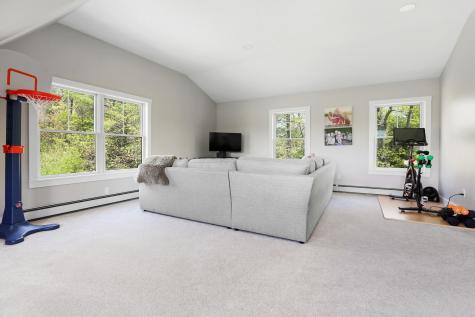 14 Maggie Way Yarmouth ME 04096
