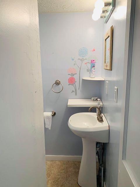 10 Edgewood Street Waterville ME 04901