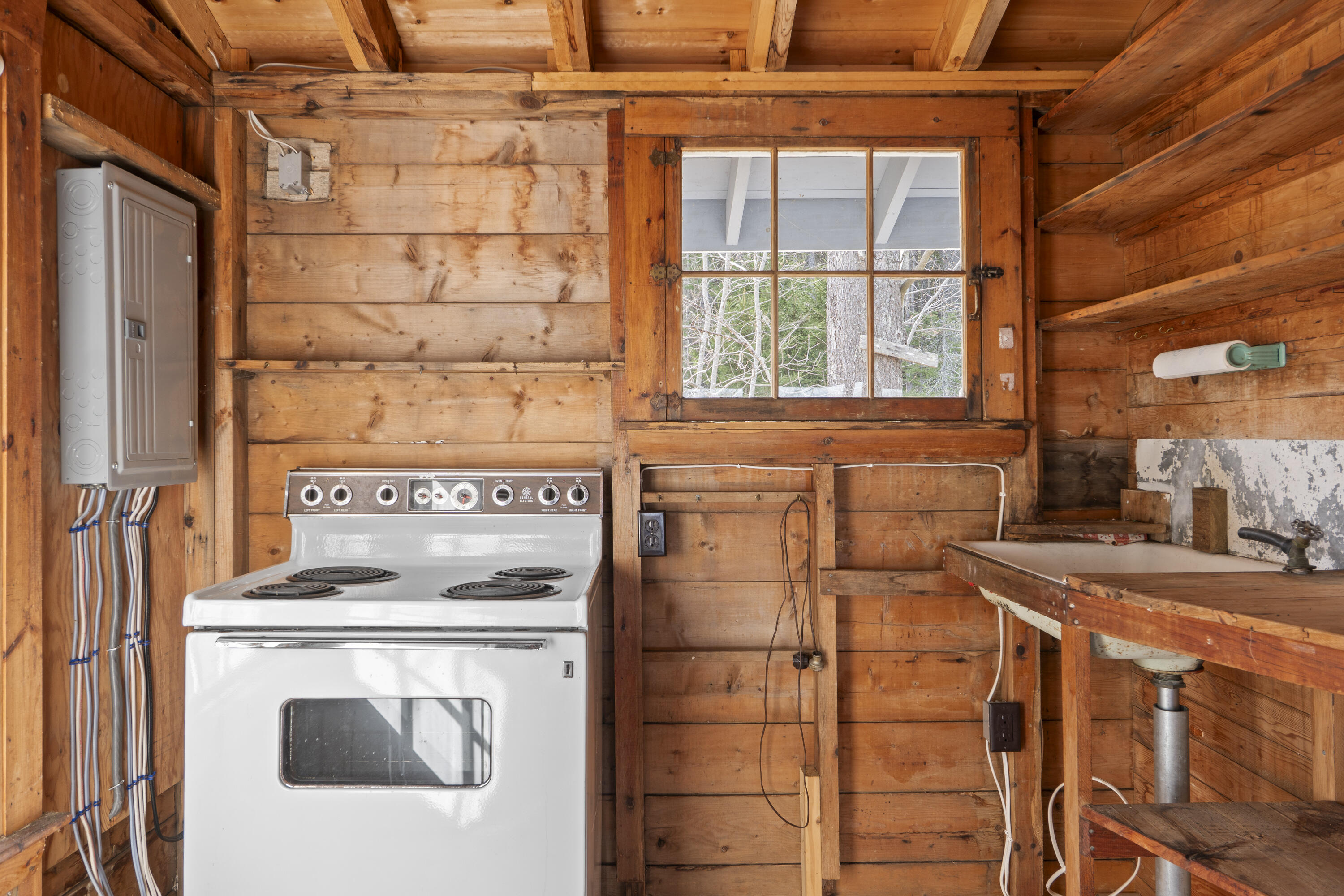 15 Blueberry Hill Road Georgetown ME 04548