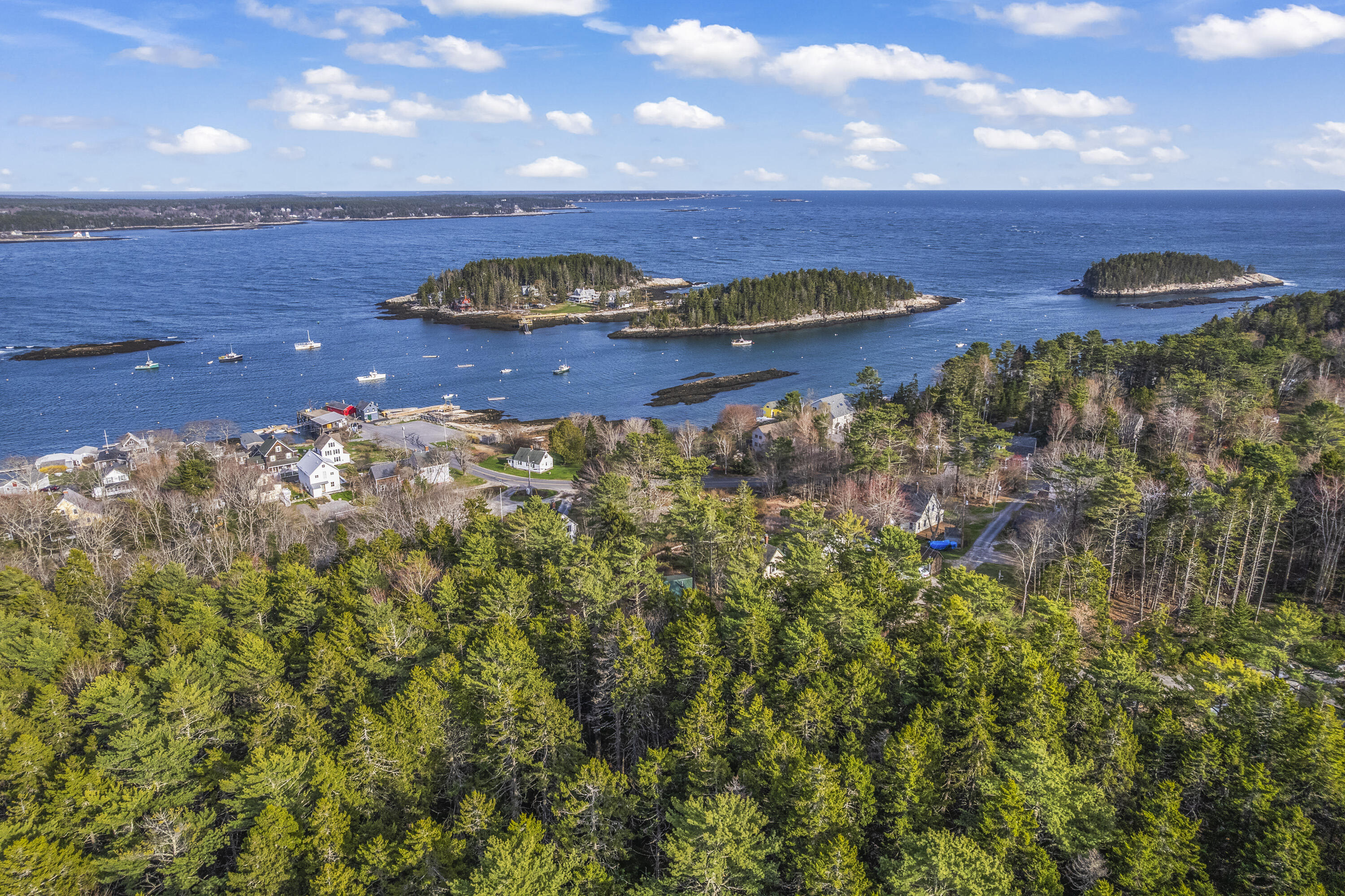 15 Blueberry Hill Road Georgetown ME 04548