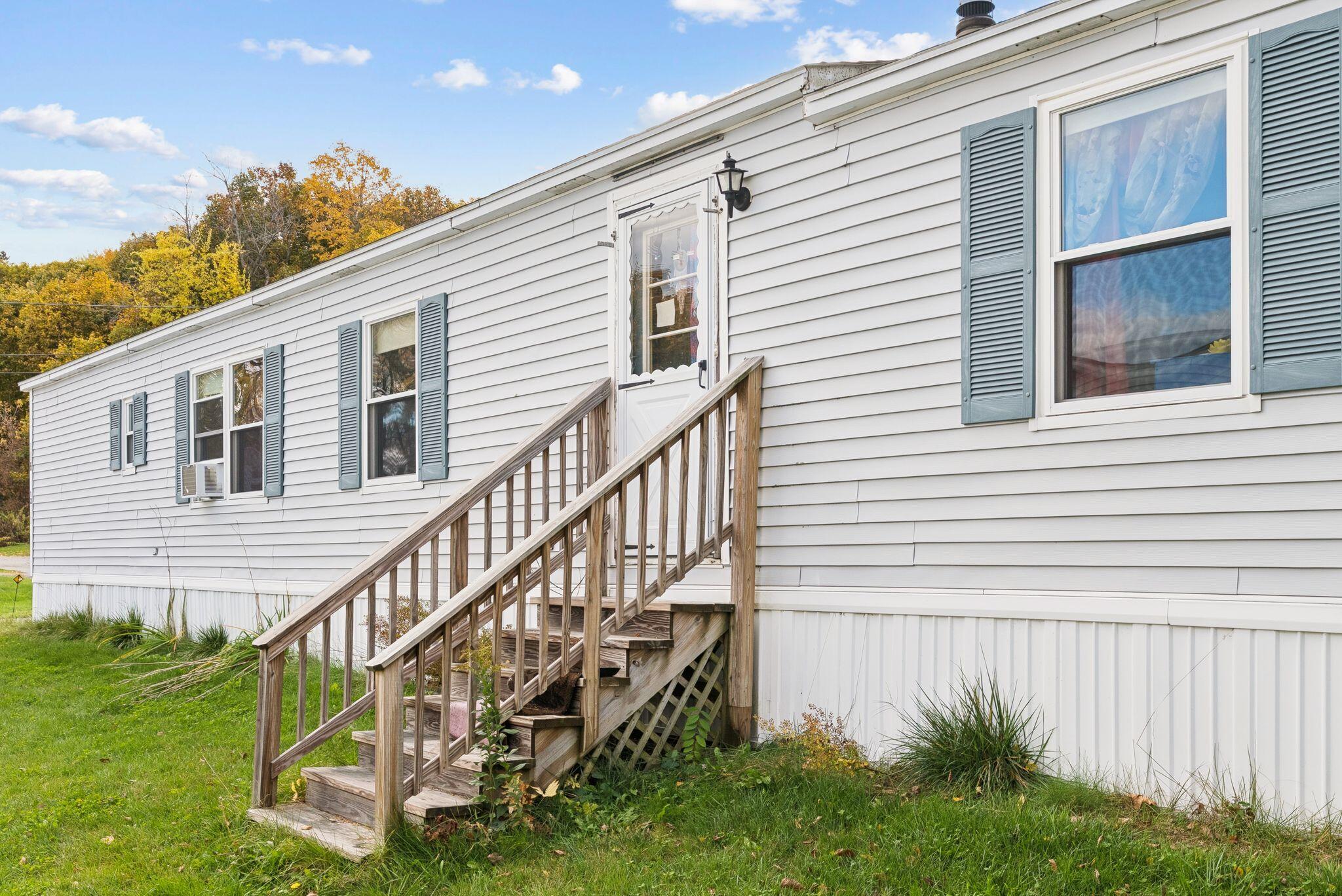 12 Lilac Lane Augusta ME 04330