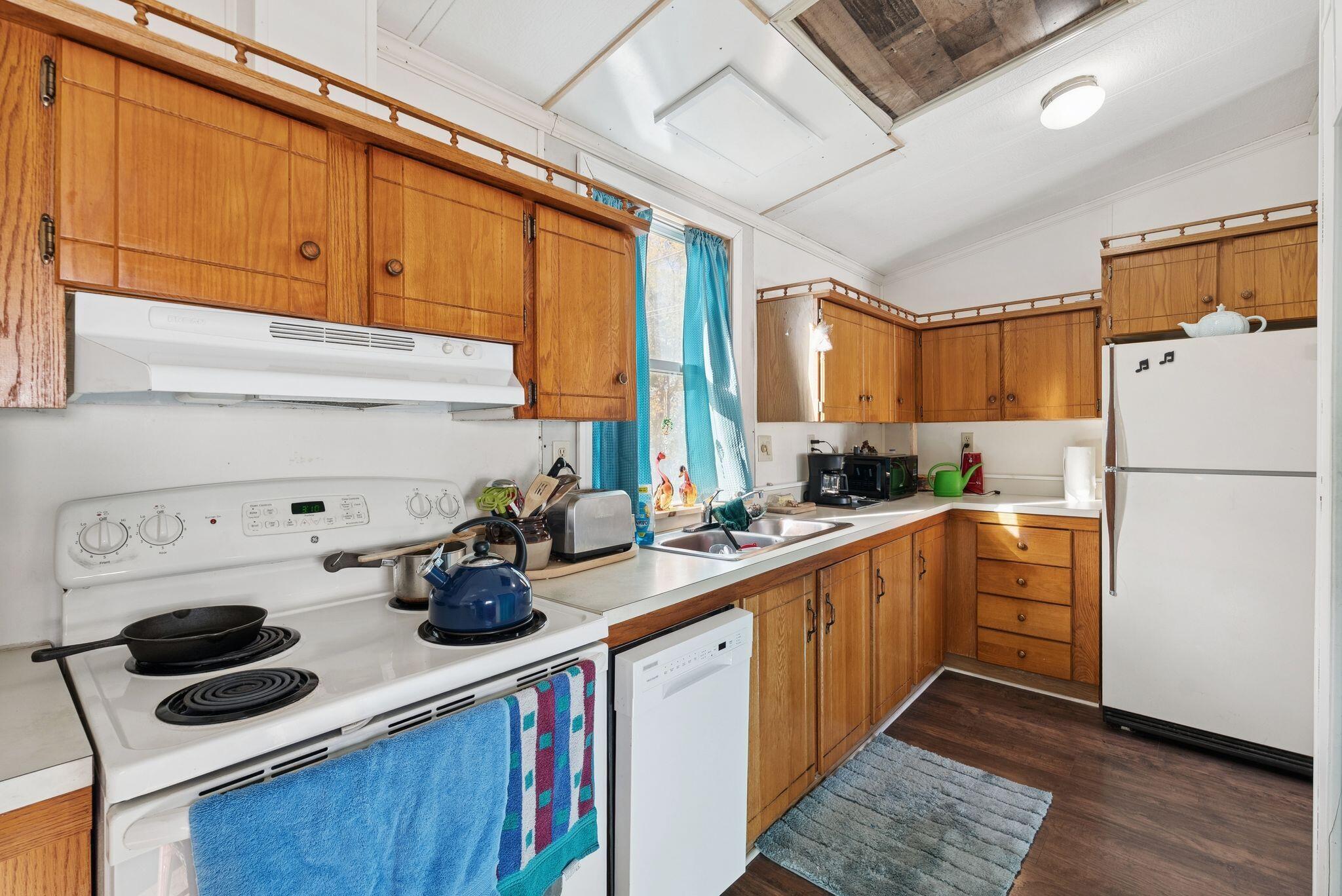 12 Lilac Lane Augusta ME 04330