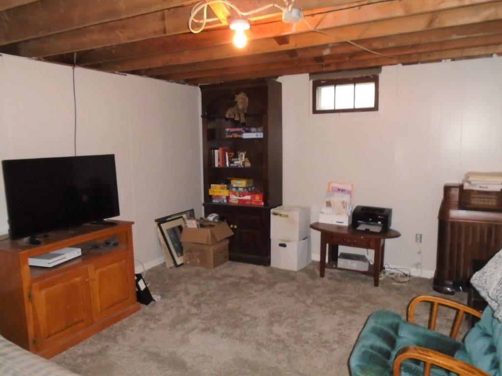 18 Whipple Street Winslow ME 04901
