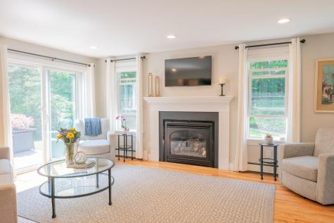 32 Pleasant Hill Road Falmouth ME 04105