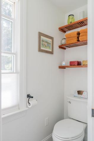 32 Pleasant Hill Road Falmouth ME 04105