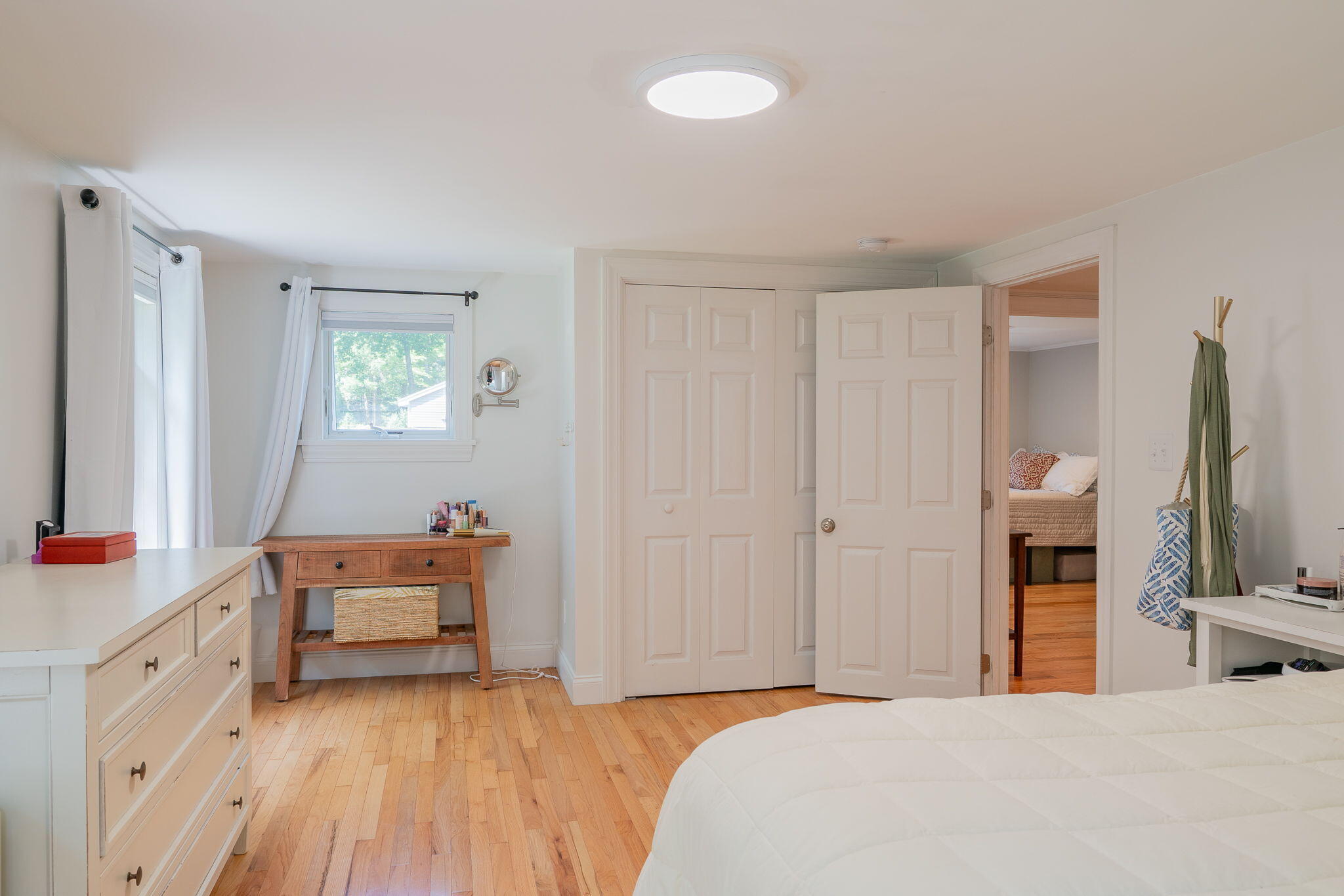 32 Pleasant Hill Road Falmouth ME 04105