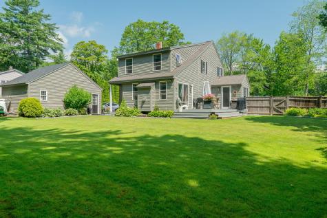 32 Pleasant Hill Road Falmouth ME 04105