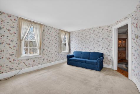 13 Grove Avenue Sanford ME 04073