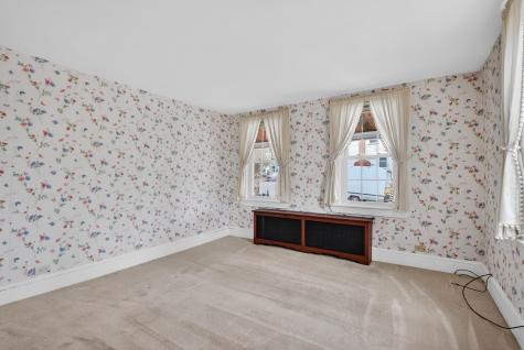 13 Grove Avenue Sanford ME 04073