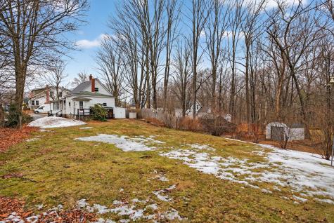 13 Grove Avenue Sanford ME 04073