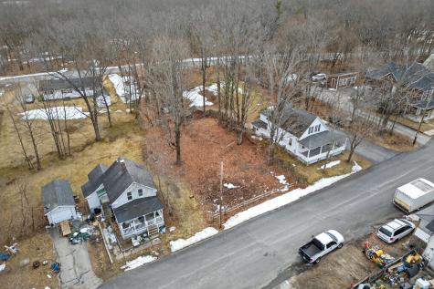 13 Grove Avenue Sanford ME 04073