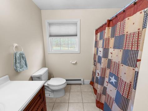 184 King Hill Road Naples ME 04055