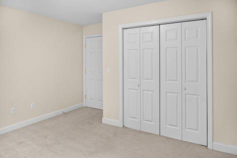 184 King Hill Road Naples ME 04055