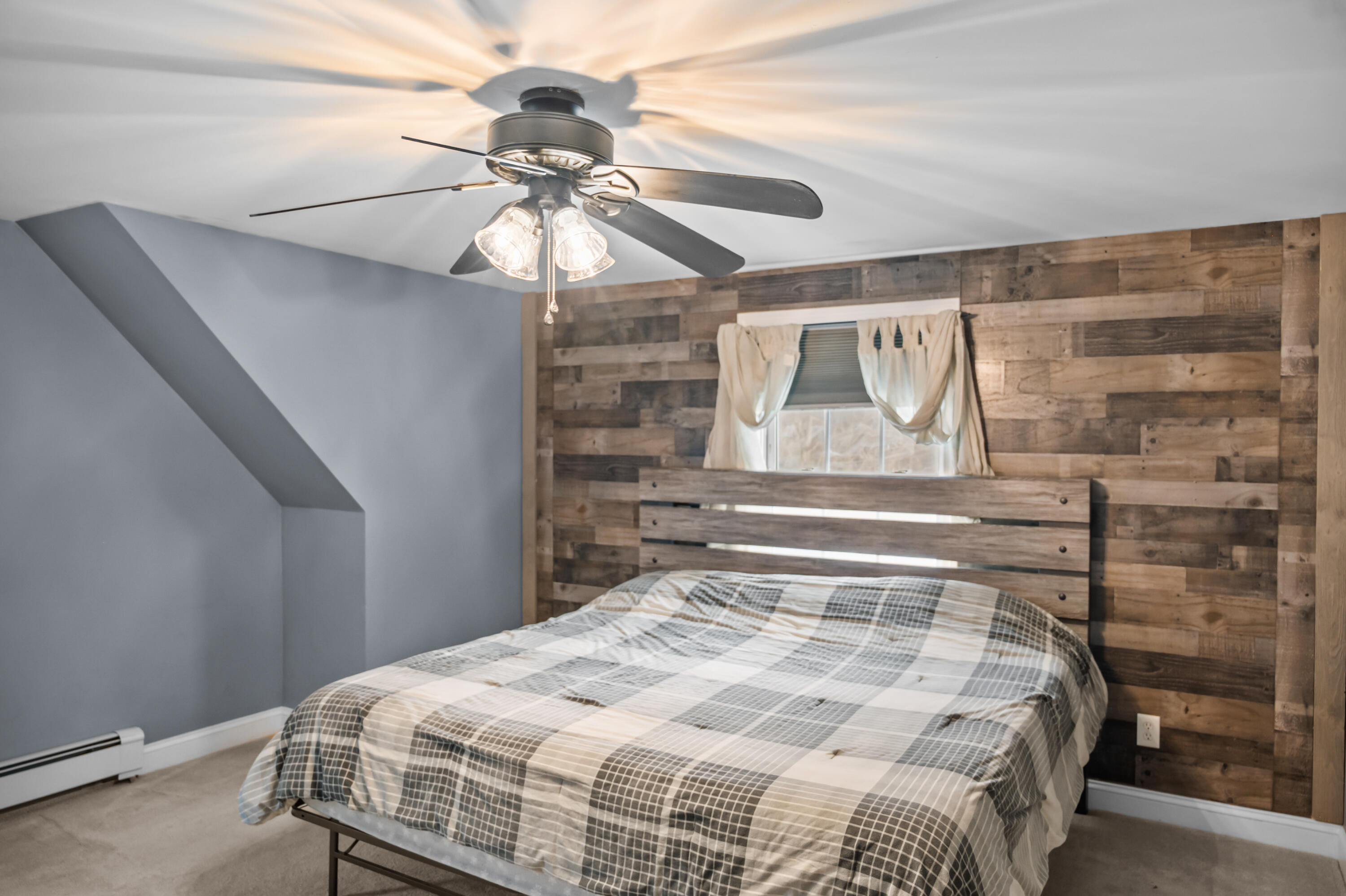 184 King Hill Road Naples ME 04055