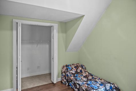 184 King Hill Road Naples ME 04055