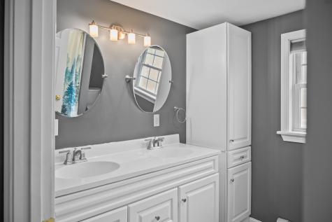 184 King Hill Road Naples ME 04055