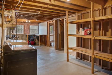 184 King Hill Road Naples ME 04055