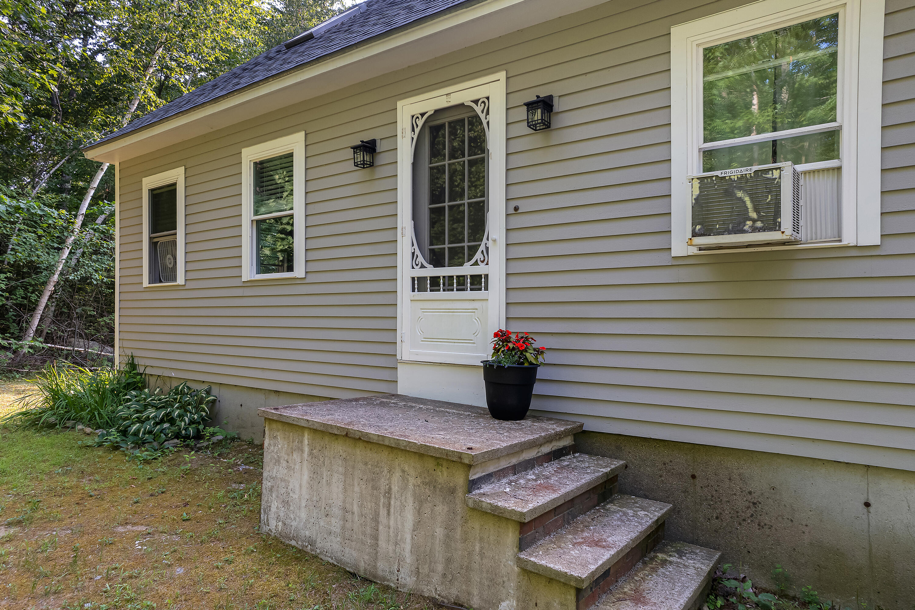 623 Country Club Road Sanford ME 04073