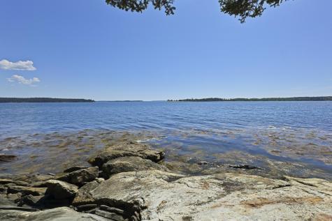 153 Back Shore Road Bristol ME 04564