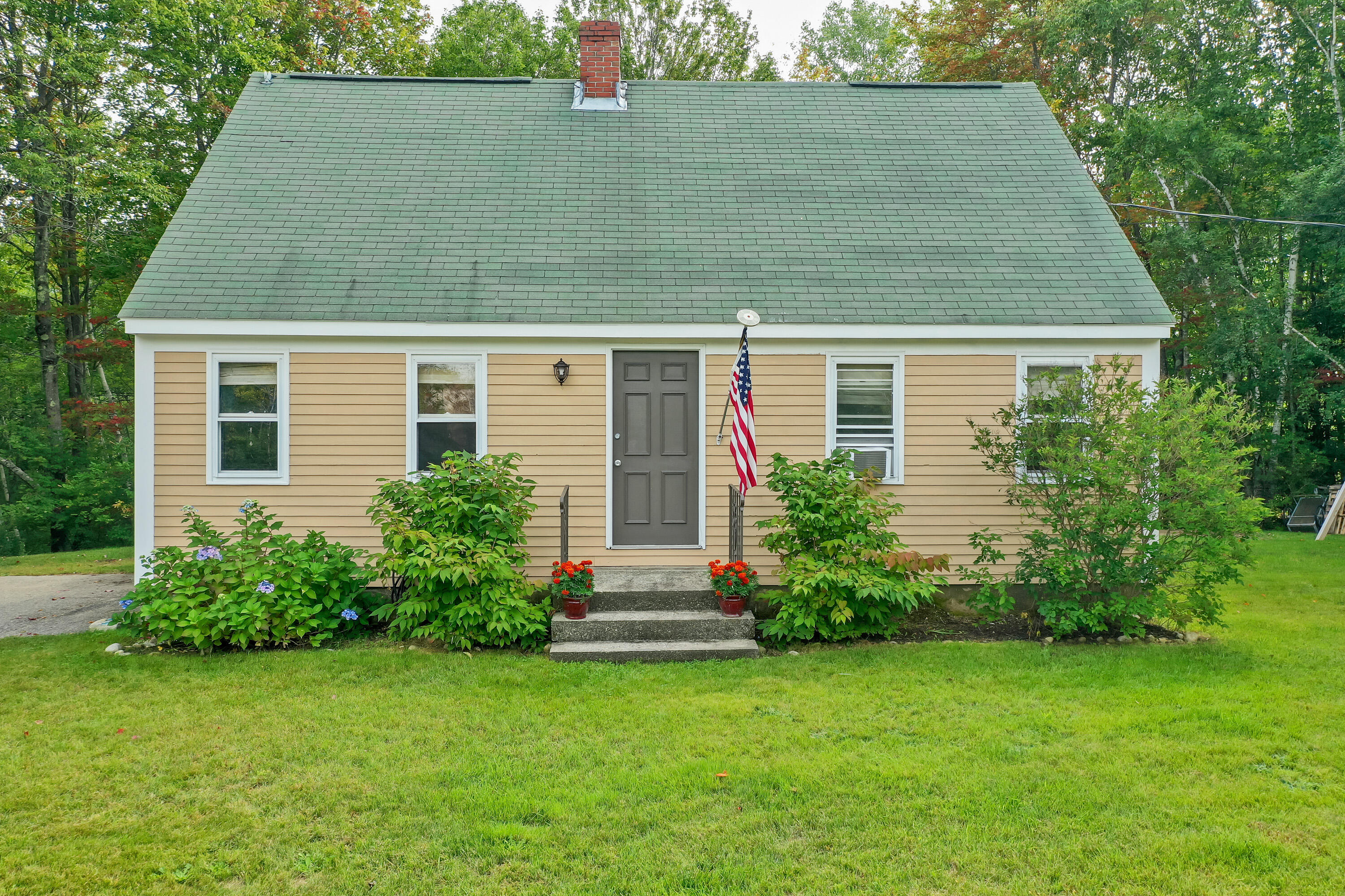 272 Spring Water Road Poland ME 04274