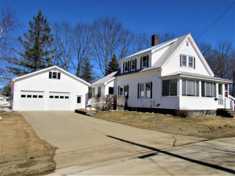 28 Highland Avenue Newport ME 04953