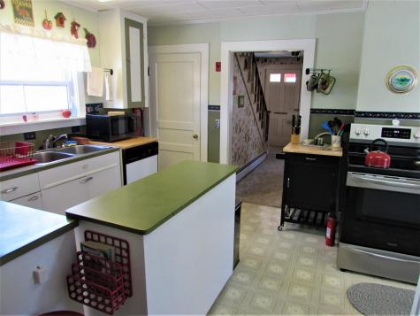 28 Highland Avenue Newport ME 04953