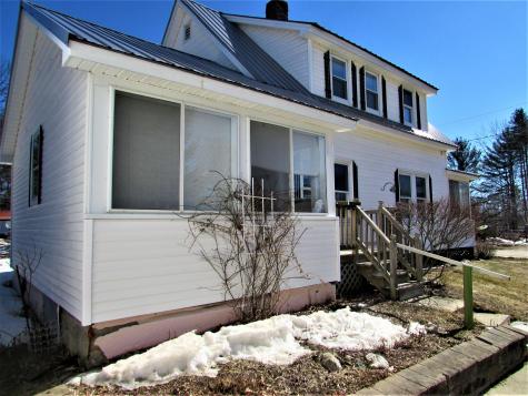 28 Highland Avenue Newport ME 04953