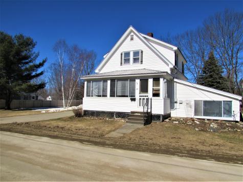 28 Highland Avenue Newport ME 04953