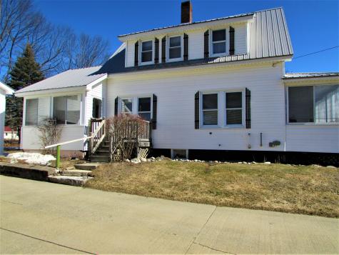 28 Highland Avenue Newport ME 04953