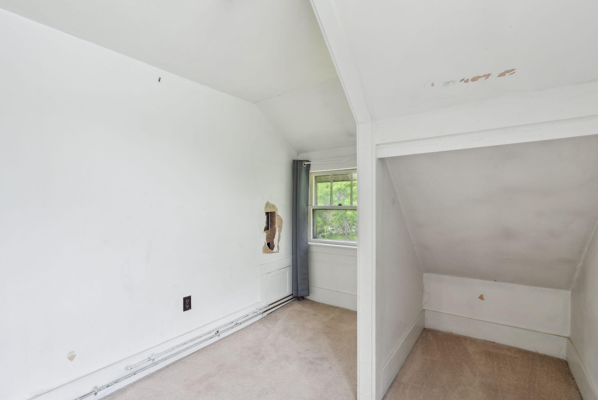 705 + 707 Maine Avenue Farmingdale ME 04344