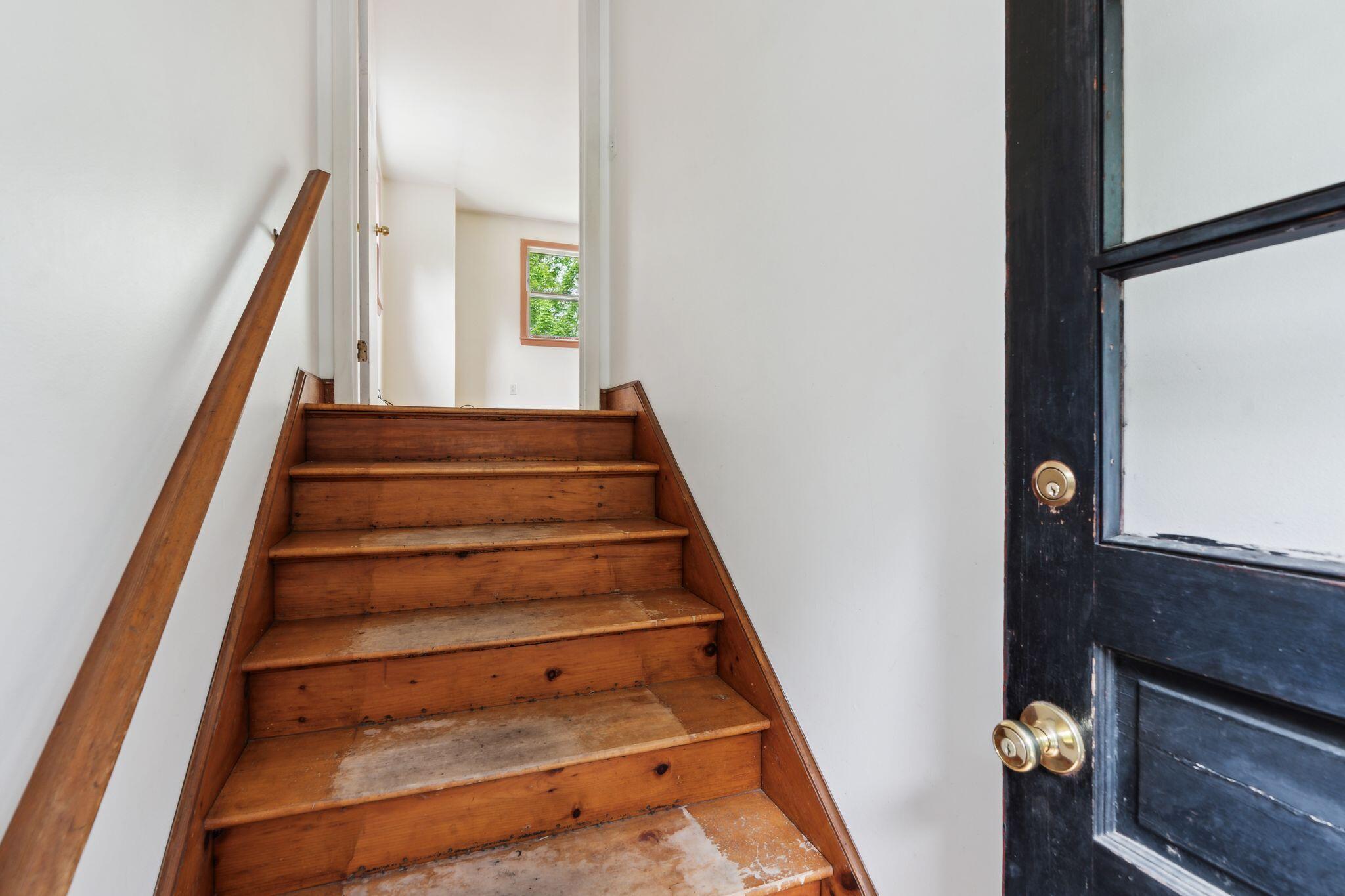 705 + 707 Maine Avenue Farmingdale ME 04344