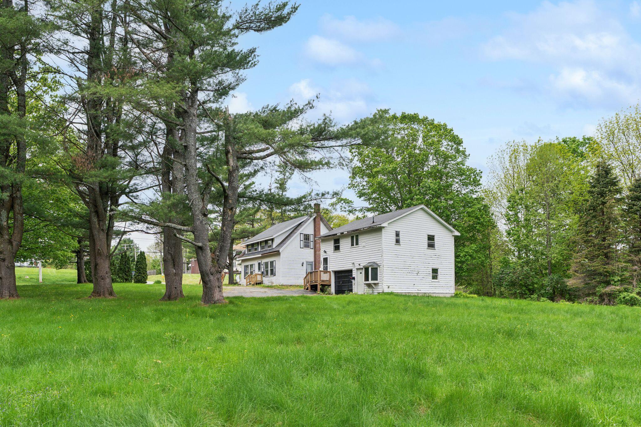 705 + 707 Maine Avenue Farmingdale ME 04344