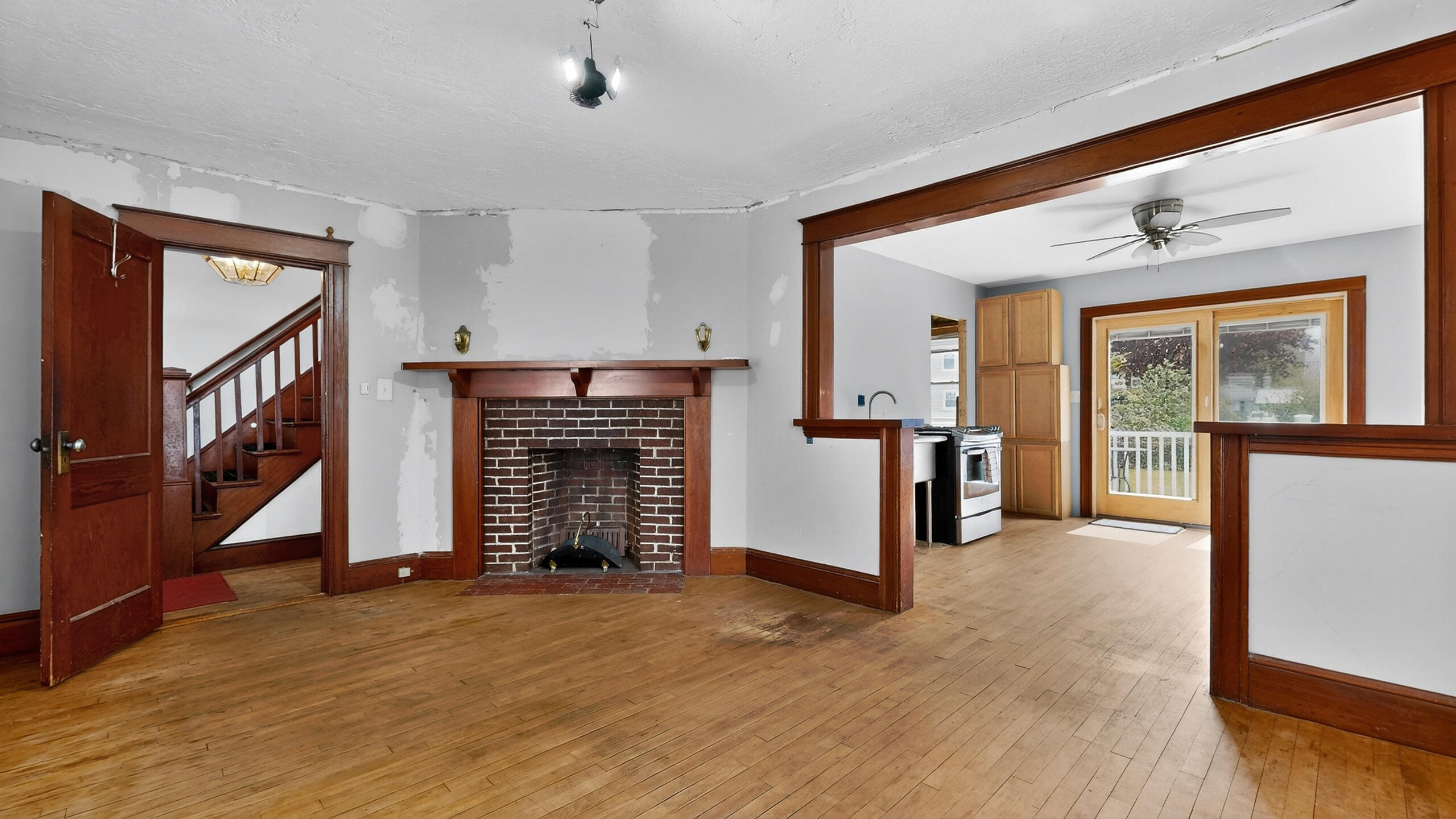 13 Gerry Avenue South Portland ME 04106